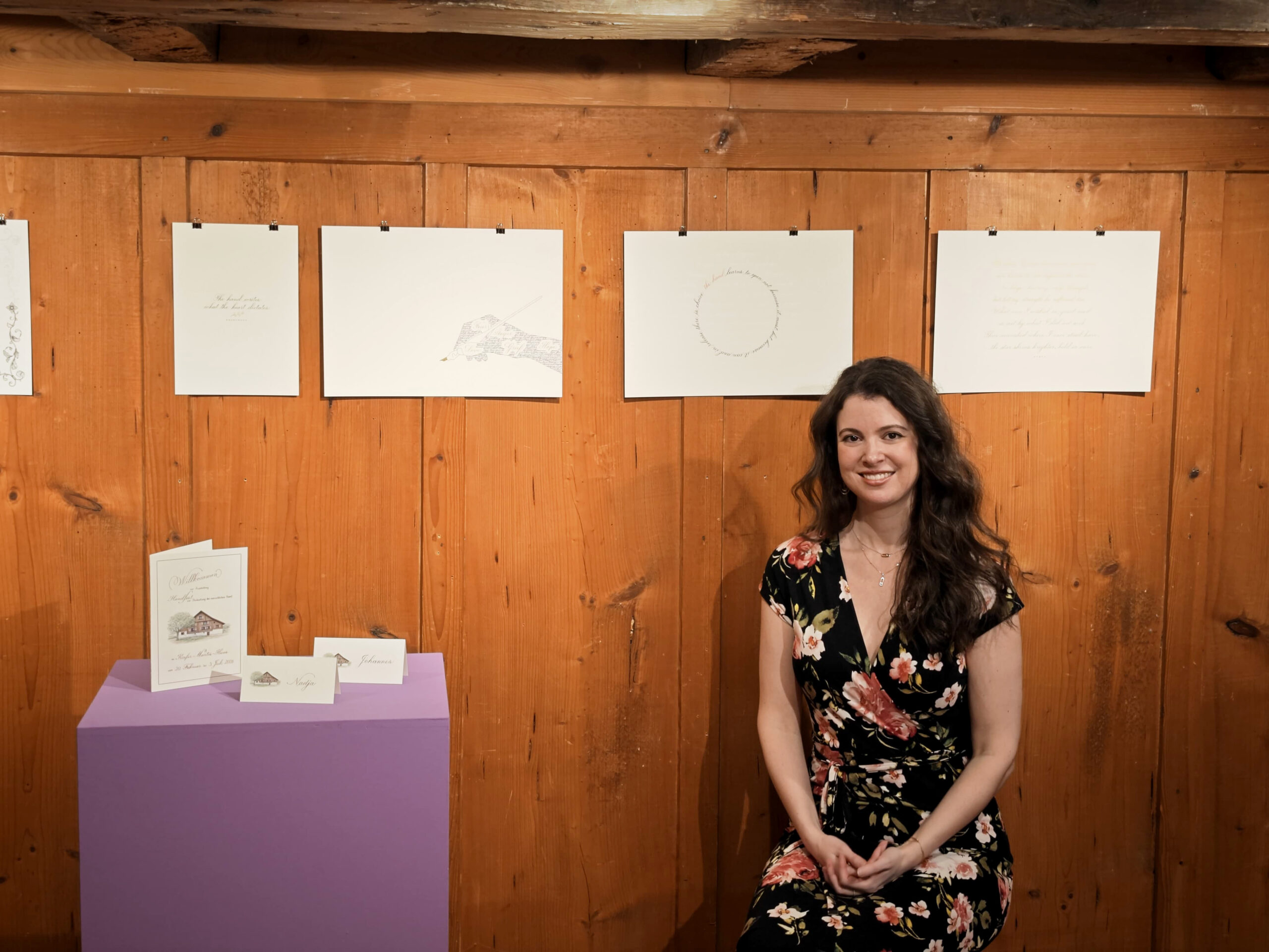 Portrait bei einer Kalligraphie-Ausstellung